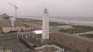 Boulevard en strand (Noordzijde)